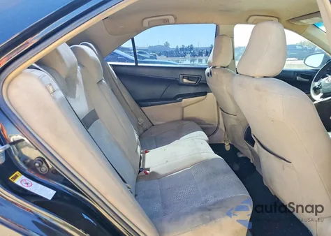 2012 Toyota Camry Base z USA, uszkodzony, nr VIN 4T4BF1FK6CR199351